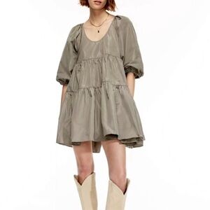 Aritzia Wilfred Fantasy Babydoll Dress pistachio green